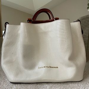 Dooney and Bourke purse